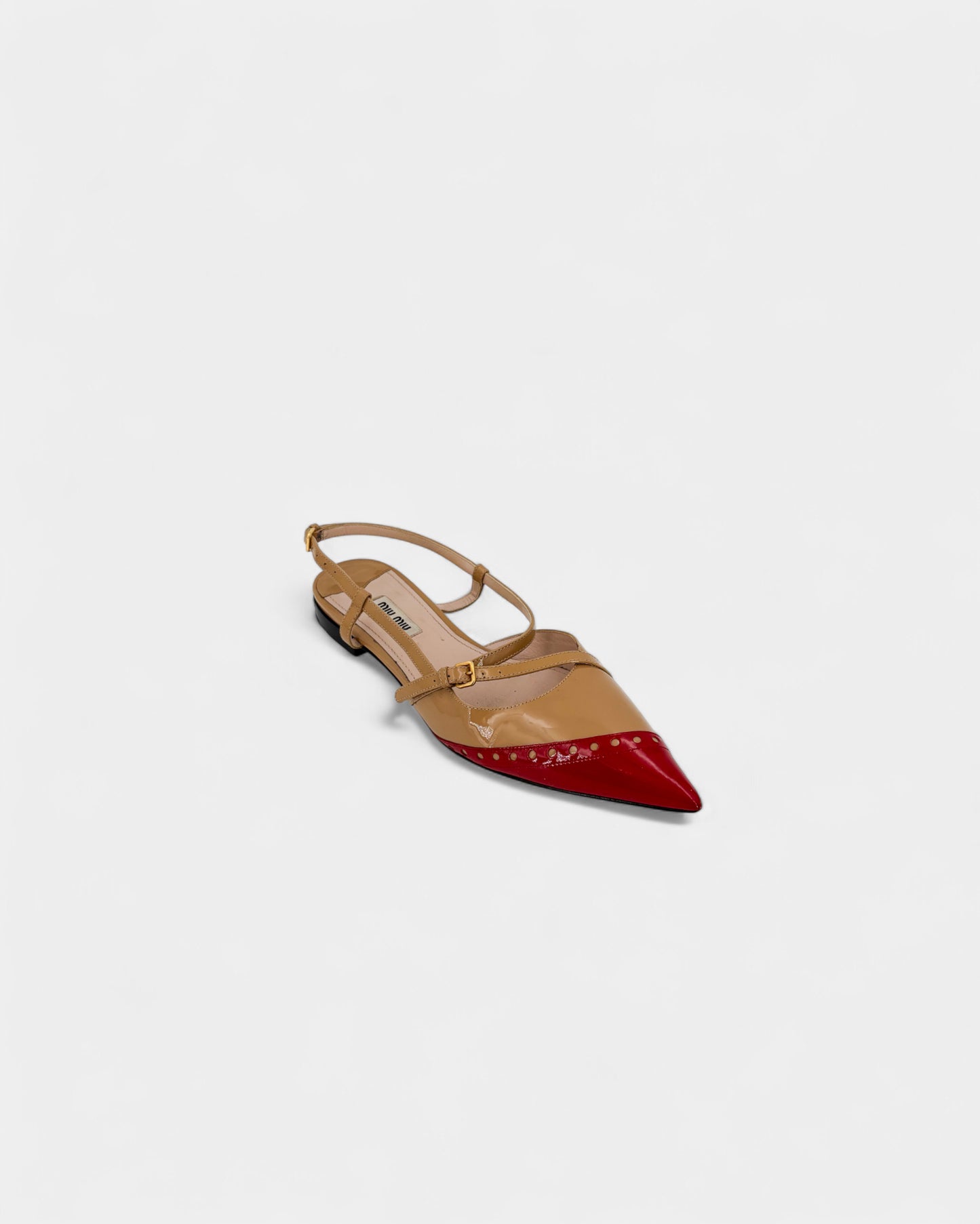 Slingbacks vernis rouges et beiges