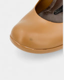 Brown rubber pumps with strap