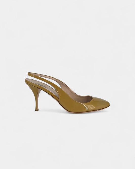 Slingbacks camels - 38.5 EU / 8.5 US