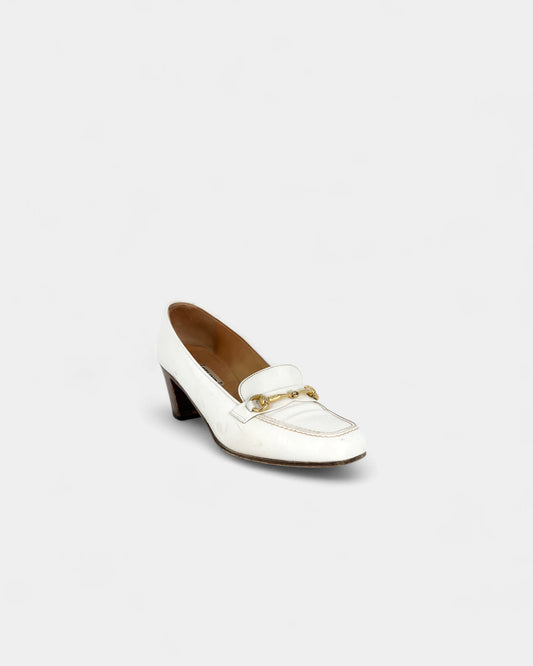Mocassins blancs à talons - 34.5 EU / 4.5 US