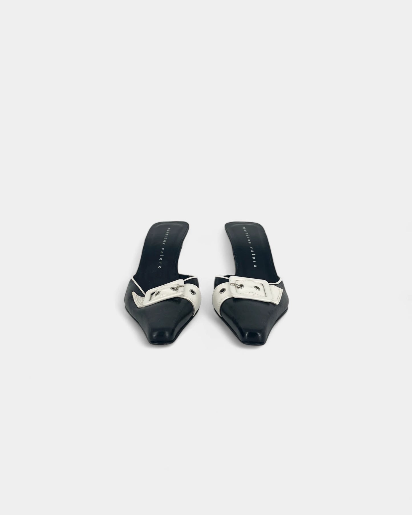 Mules noires et blanches - 37 EU / 7 US