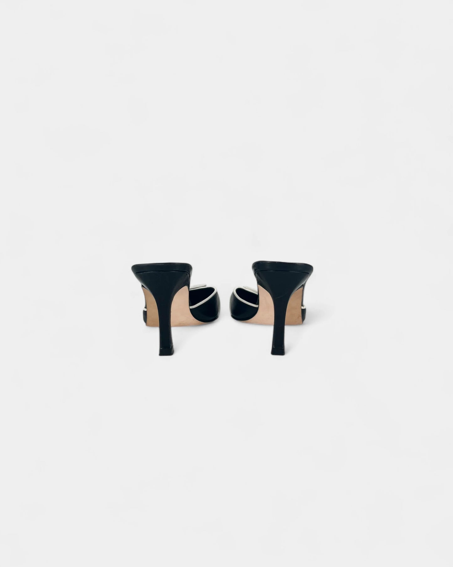 Mules noires et blanches - 37 EU / 7 US