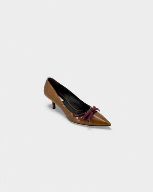 Escarpins cuir vernis marron noeud bordeaux