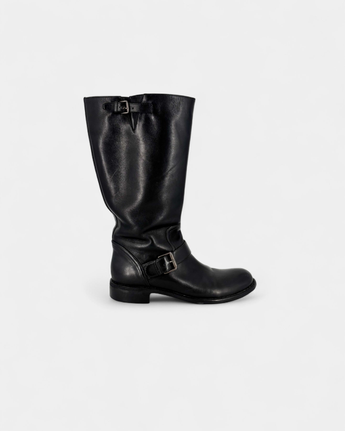 Bottes en cuir noir