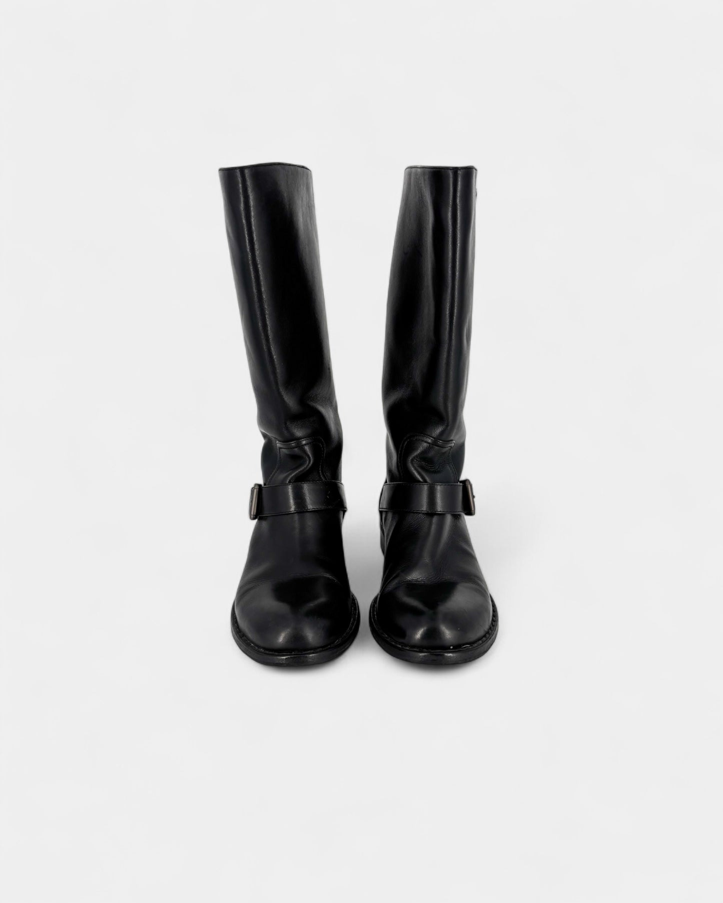 Bottes en cuir noir