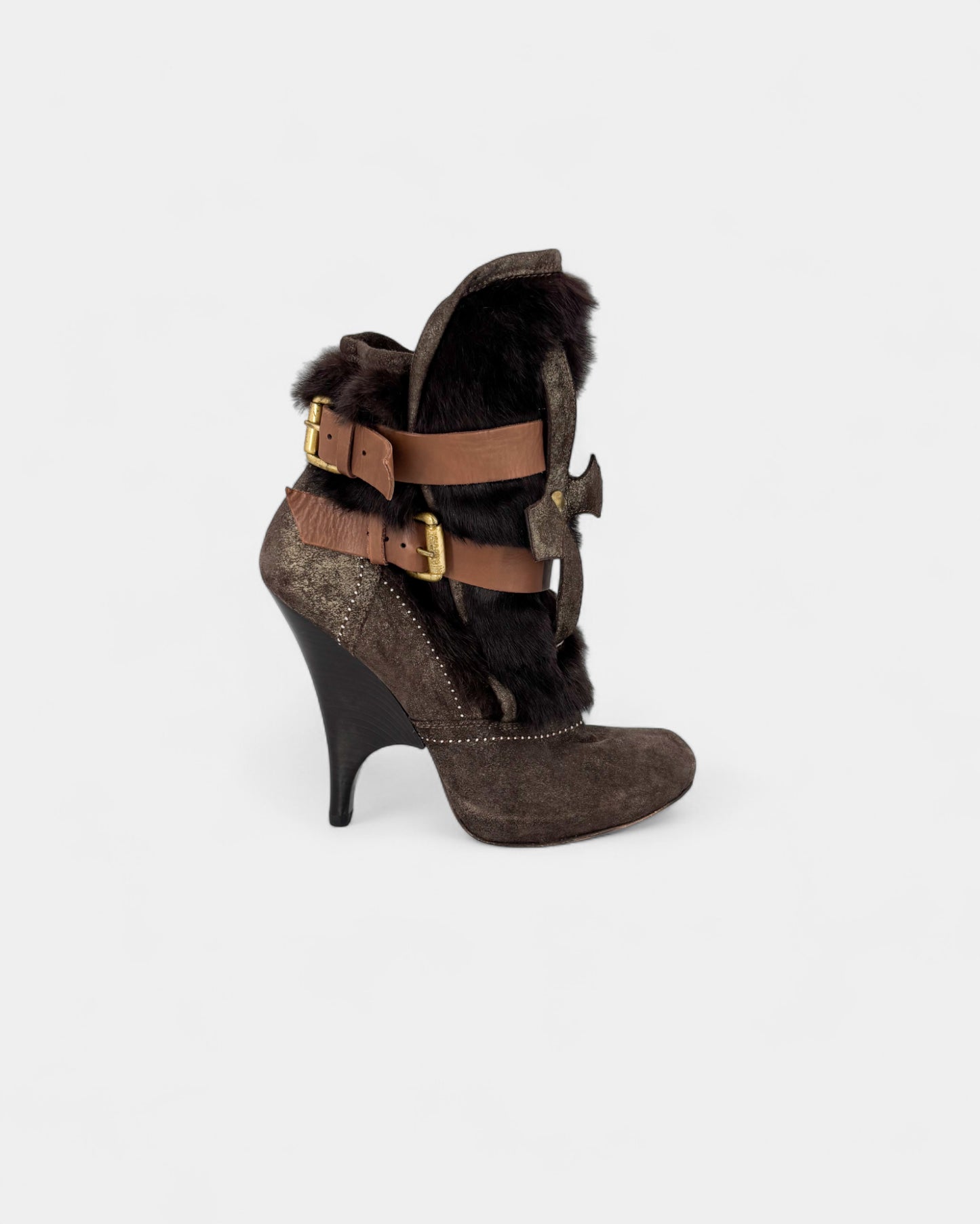 Bottines marron en daim