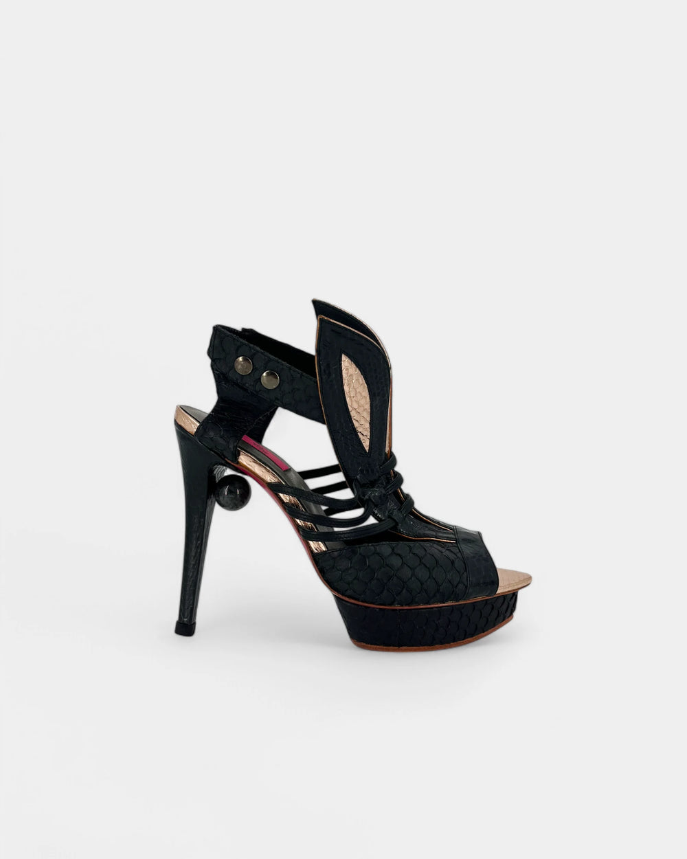 Sandales noires et roses à talons - 36 EU / 6 US