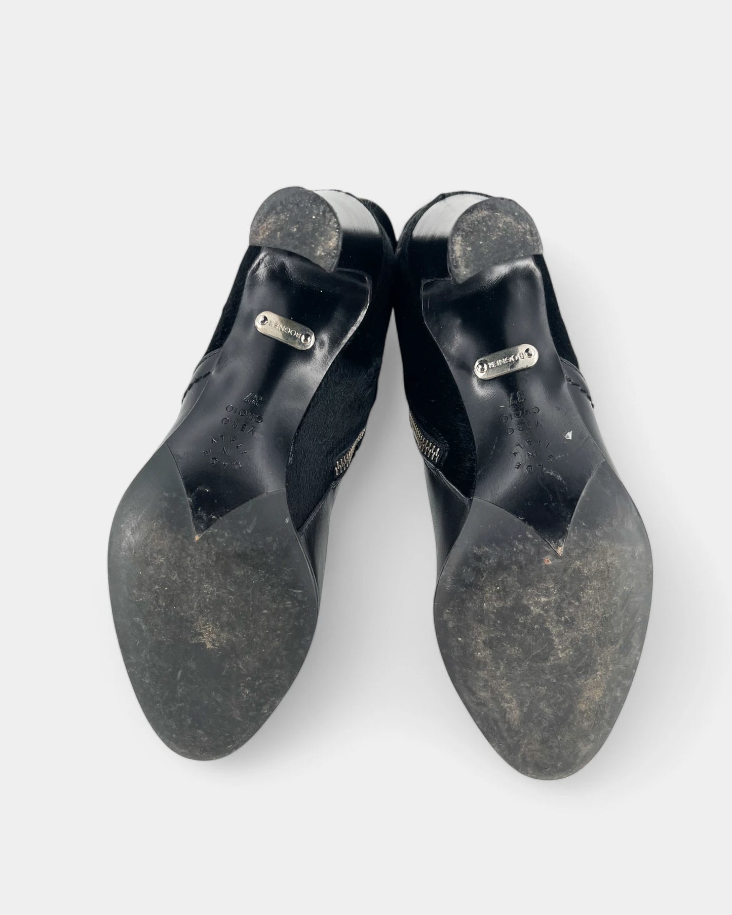 Bottes hautes noires - 37 EU / 7 US