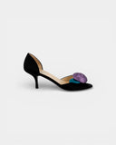 Satin pumps with a purple flower