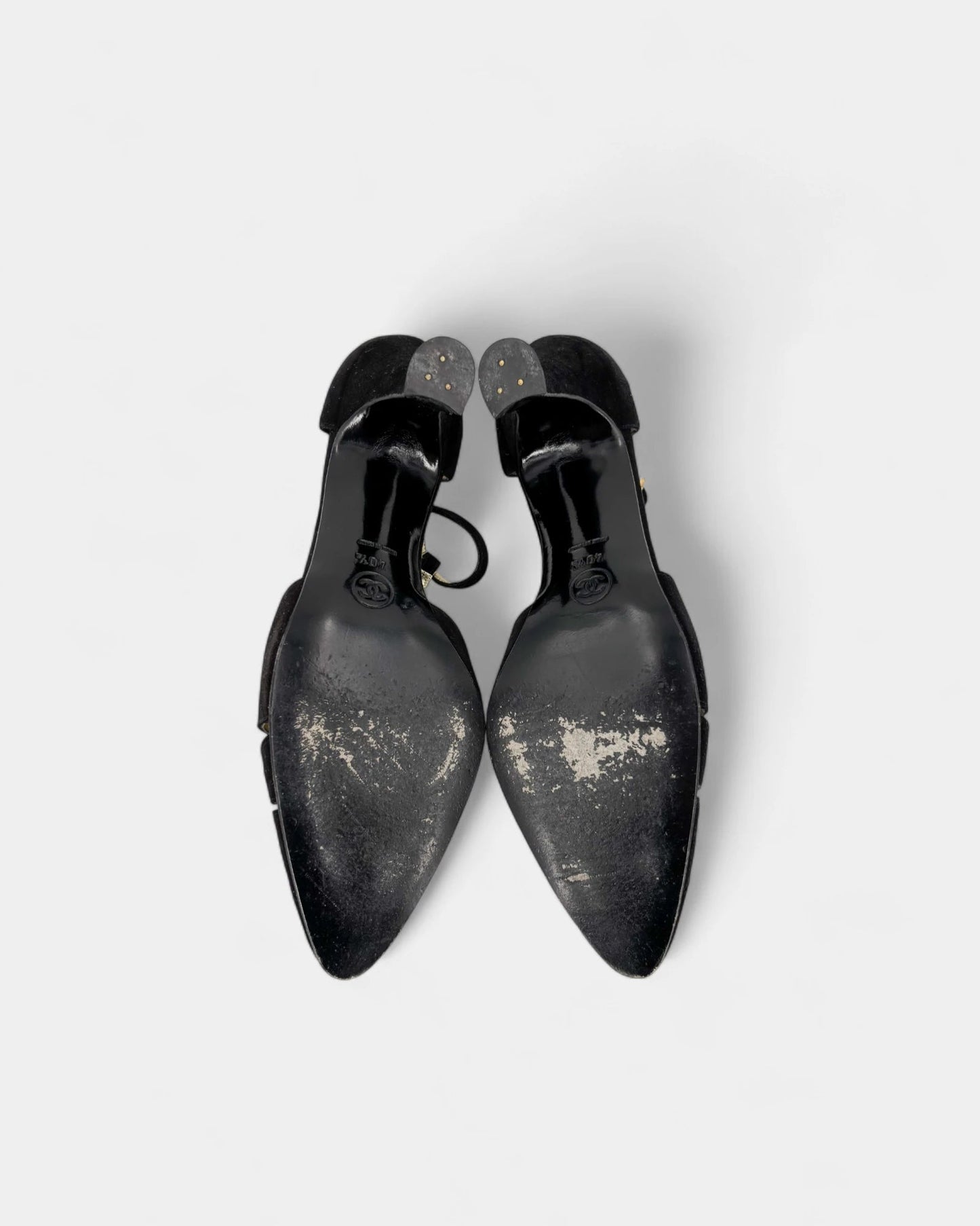 Escarpins noirs ajourés